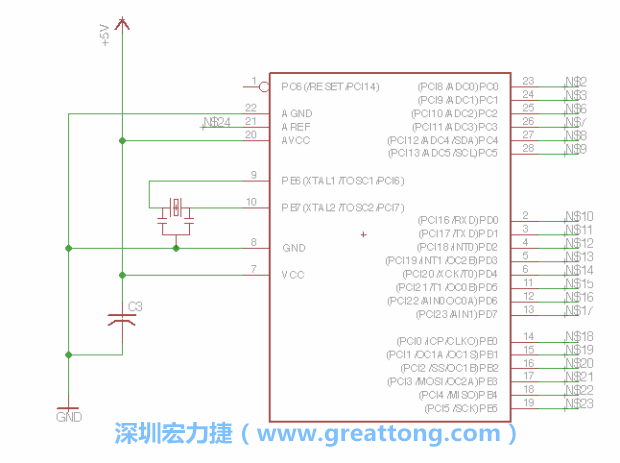3.3.    將共鳴器（resonator）放置在針腳9和針腳10附近，將它的三個針腳連接如圖所示，并確認最中間的針腳有連到接地端。