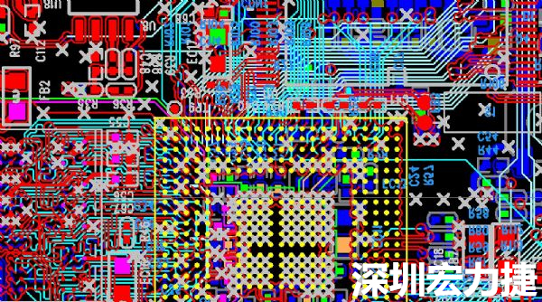 使用HDI布線輔助設(shè)計(jì)工具，可加速設(shè)計(jì)方案線路布設(shè)，同時(shí)可在生產(chǎn)前先利用軟件模擬找出設(shè)計(jì)問(wèn)題。