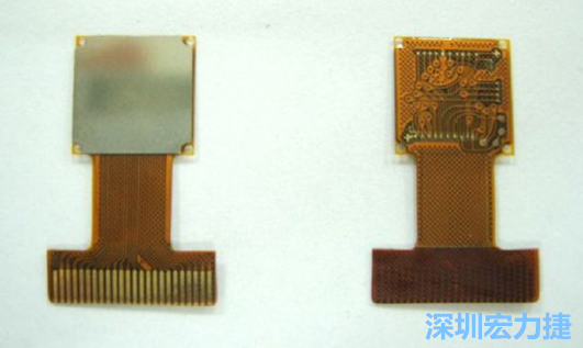 FPC可設(shè)計的電路復(fù)雜度與密度，比PCB遜色，但可適應(yīng)結(jié)構(gòu)的彈性結(jié)構(gòu)，成為電子產(chǎn)品設(shè)計重點。