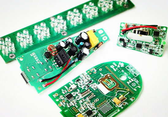 為什么PCB板顏色絕大多數(shù)都是綠色的？